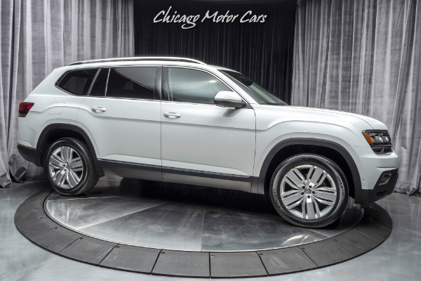 Used 2018 Volkswagen Atlas V6 SEL Premium 4Motion SUV for sale Sold at Chicago Motor Cars in West Chicago IL 60185 6