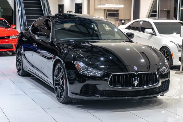 Used 2014 Maserati Ghibli S Q4 Sedan PREMIUM PACKAGE! for sale Sold at Chicago Motor Cars in West Chicago IL 60185 6