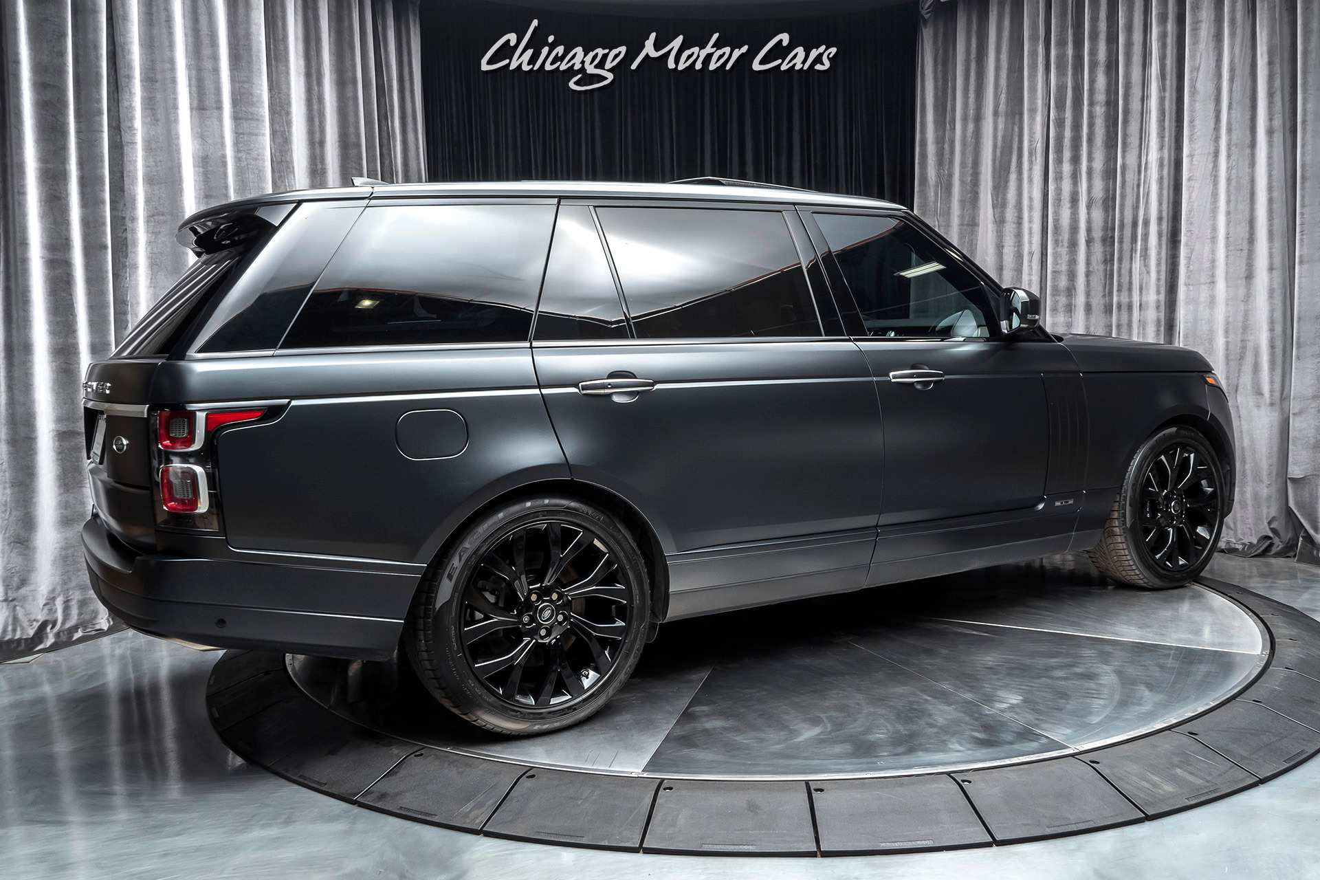 Used-2019-Land-Rover-Range-Rover-Autobiography-LWB-RARE-Matte-Black-REAR-SEAT-ENTERTAINMENT