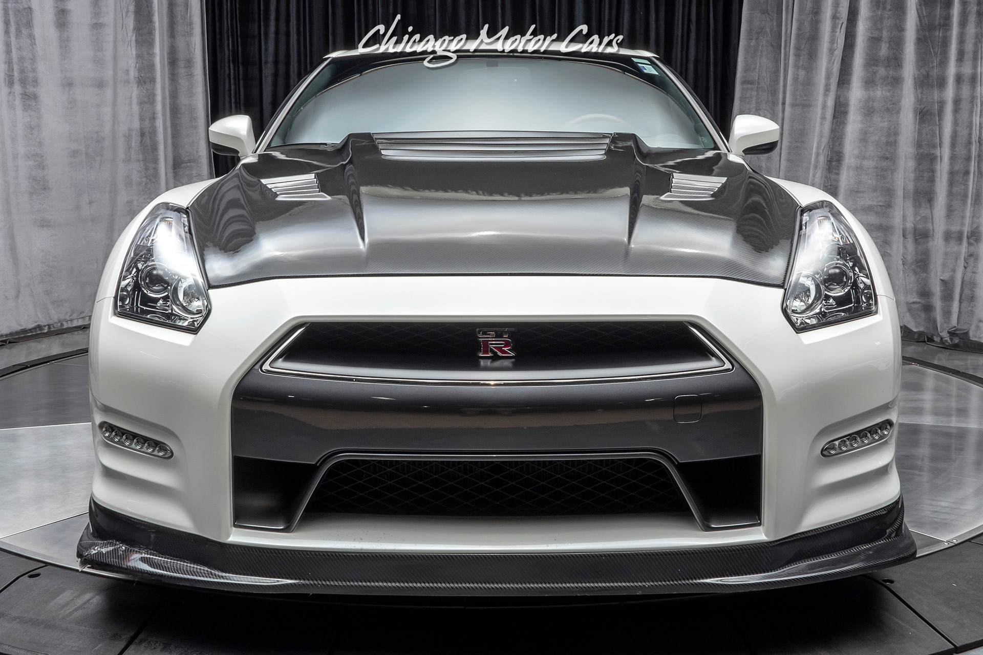 Used-2014-Nissan-GT-R-Premium-FULL-BOLT-ON