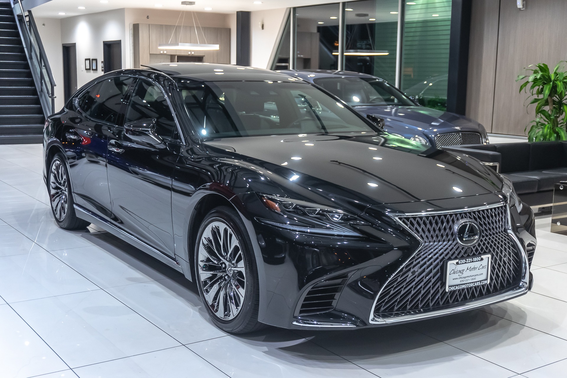 Used-2018-Lexus-LS-500-AWD-LUXURY-PACKAGE-12K-Option