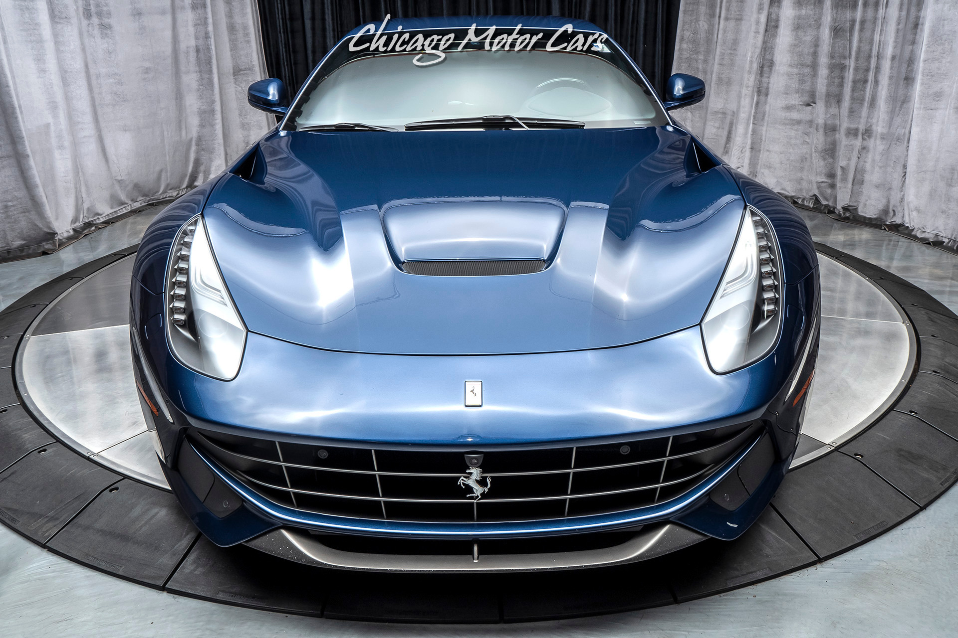 Used-2016-Ferrari-F12-Berlinetta-Coupe-MSRP-411K-CARBON-FIBER-DRIVING-ZONE--LEDS-LIFT