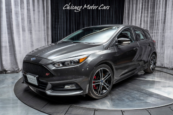 Used 2016 Ford Focus ST Hatchback TURBO 6-SPEED MANUAL! EQUIPMENT GROUP 402A! for sale Sold at Chicago Motor Cars in West Chicago IL 60185 2