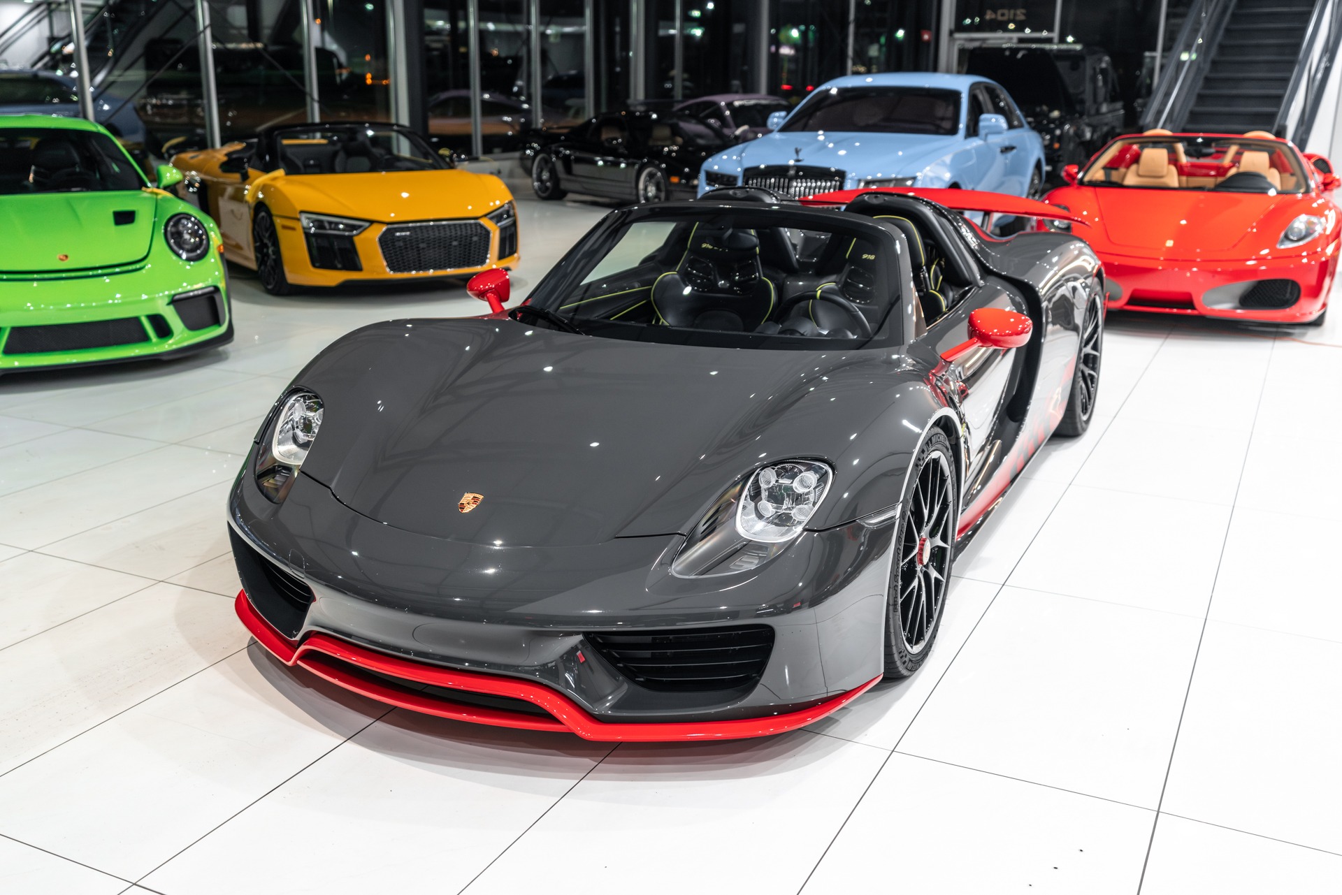 Used-2015-Porsche-918-Spyder-Weissach-Package-PTS-Grey-Black-Extremely-RARE-1-of-1-Spec