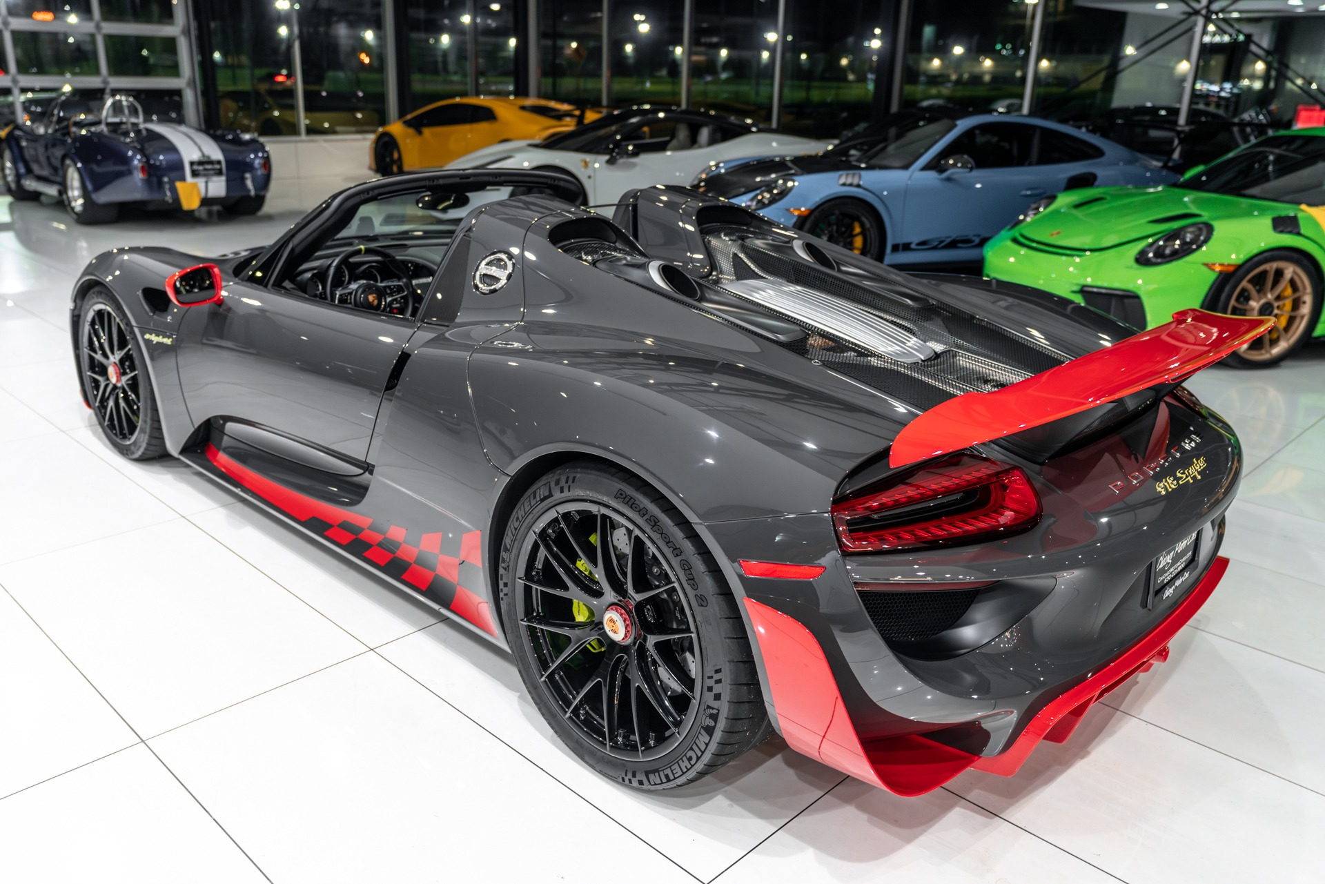 Used-2015-Porsche-918-Spyder-Weissach-Package-PTS-Grey-Black-Extremely-RARE-1-of-1-Spec