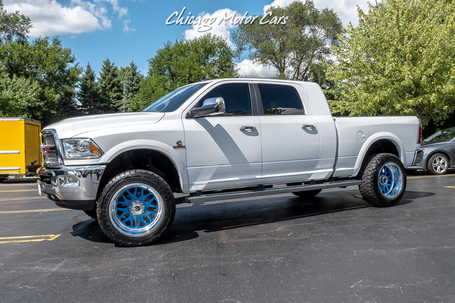 Used-2016-Ram-Ram-Pickup-2500-Laramie-Mega-Cab