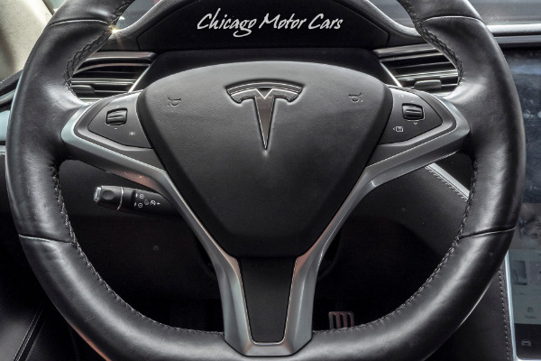 Used-2015-Tesla-Model-S-85D-Sedan-ONLY-11K-MILES