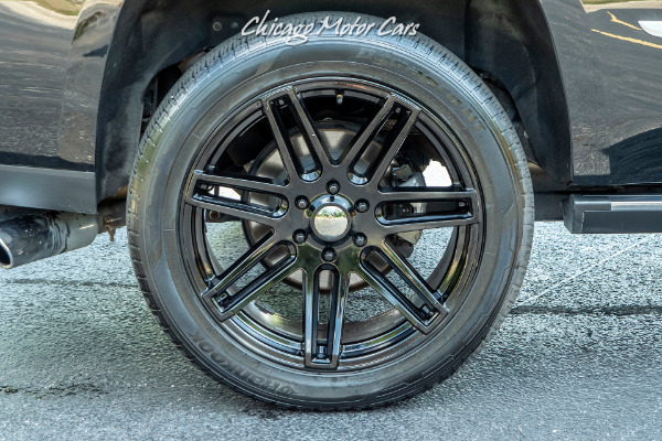 Used-2017-Cadillac-Escalade-Platinum-Vogue-Wheels