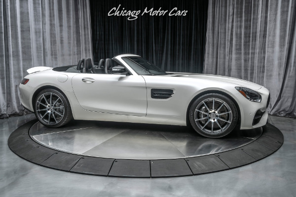 Used 2018 Mercedes-Benz AMG GT Roadster MSRP $142k+ for sale Sold at Chicago Motor Cars in West Chicago IL 60185 6