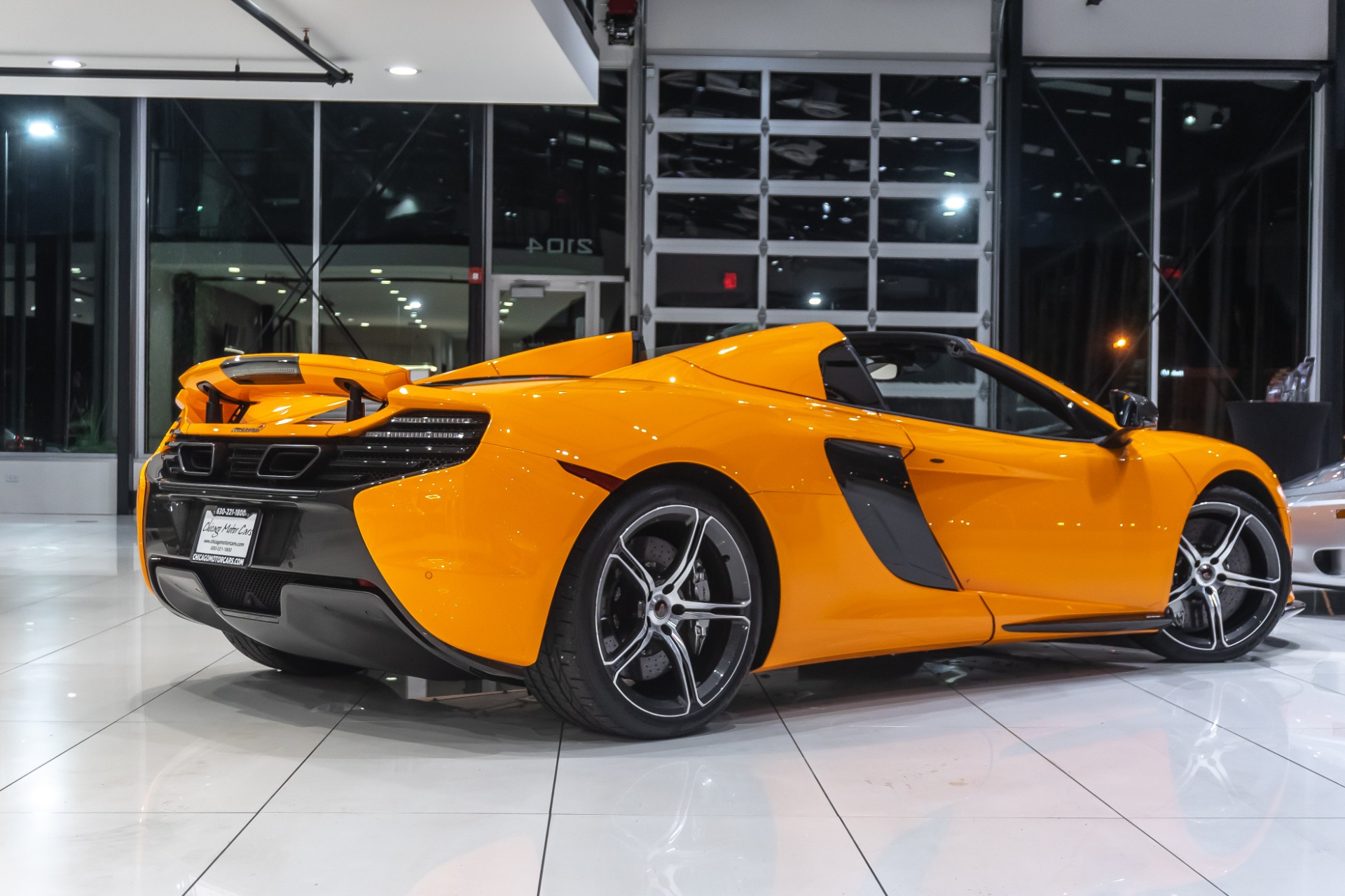 Used-2015-McLaren-650S-Spider-Convertible-ELITE-PAINT-LOADED-WITH-CARBON