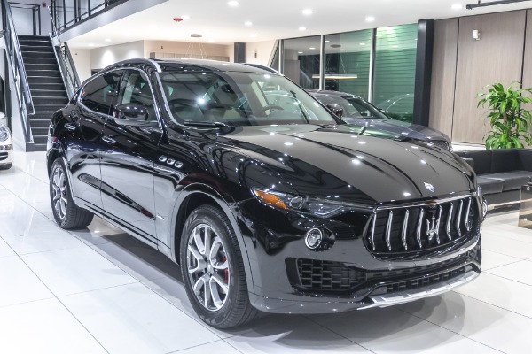 Used 2018 Maserati Levante GranLusso Q4 SUV CLIMATE PACK! for sale Sold at Chicago Motor Cars in West Chicago IL 60185 5