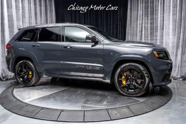 Used 2018 Jeep Grand Cherokee Trackhawk  *707HP HELLCAT ENGINE!* REAR DVD ENTERTAINMENT! for sale Sold at Chicago Motor Cars in West Chicago IL 60185 6