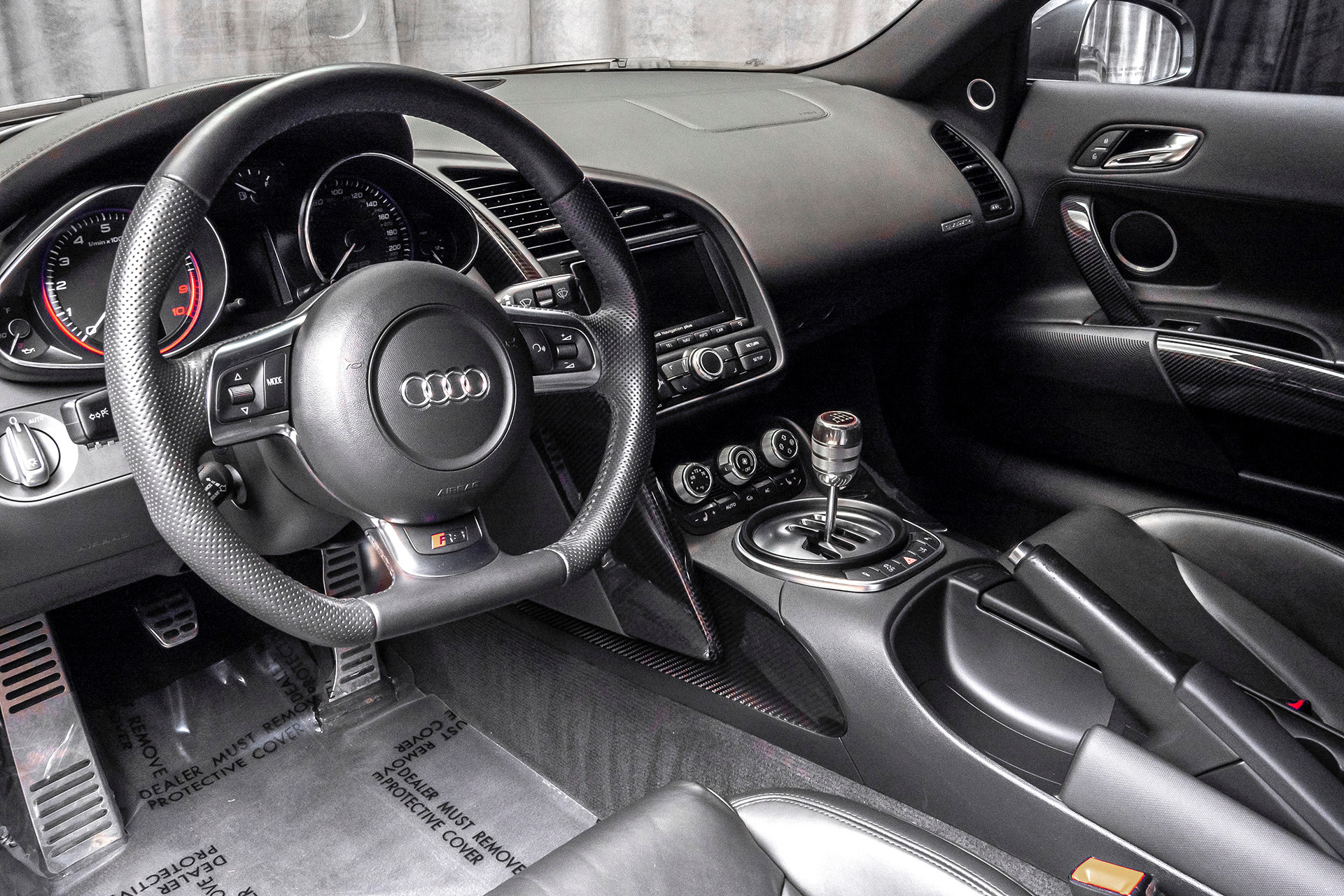 Used-2012-Audi-R8-52-quattro-V10-6-Speed-Manual-Transmission