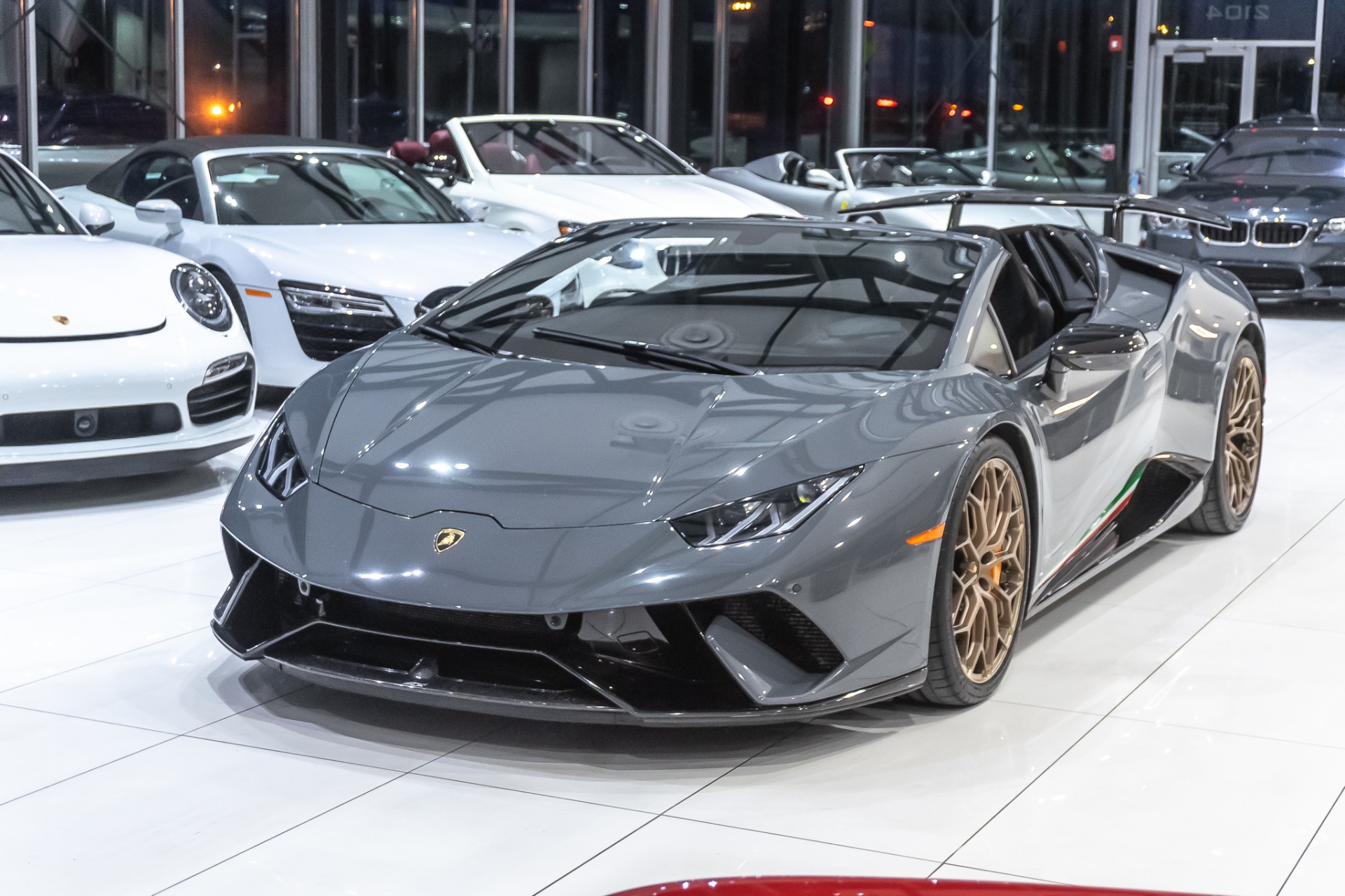 Used-2018-Lamborghini-Huracan-LP640-4-Performante-Spyder-MSRP-361K-Grigio-Telesto