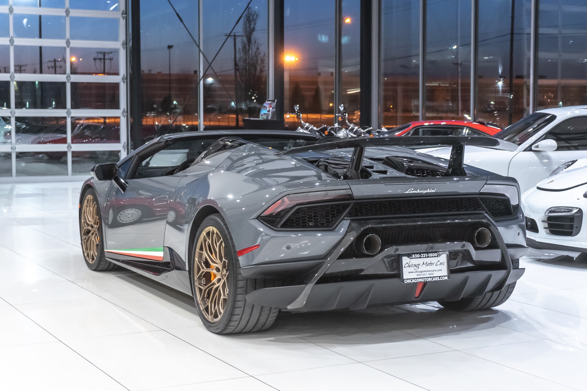 Used-2018-Lamborghini-Huracan-LP640-4-Performante-Spyder-MSRP-361K-Grigio-Telesto