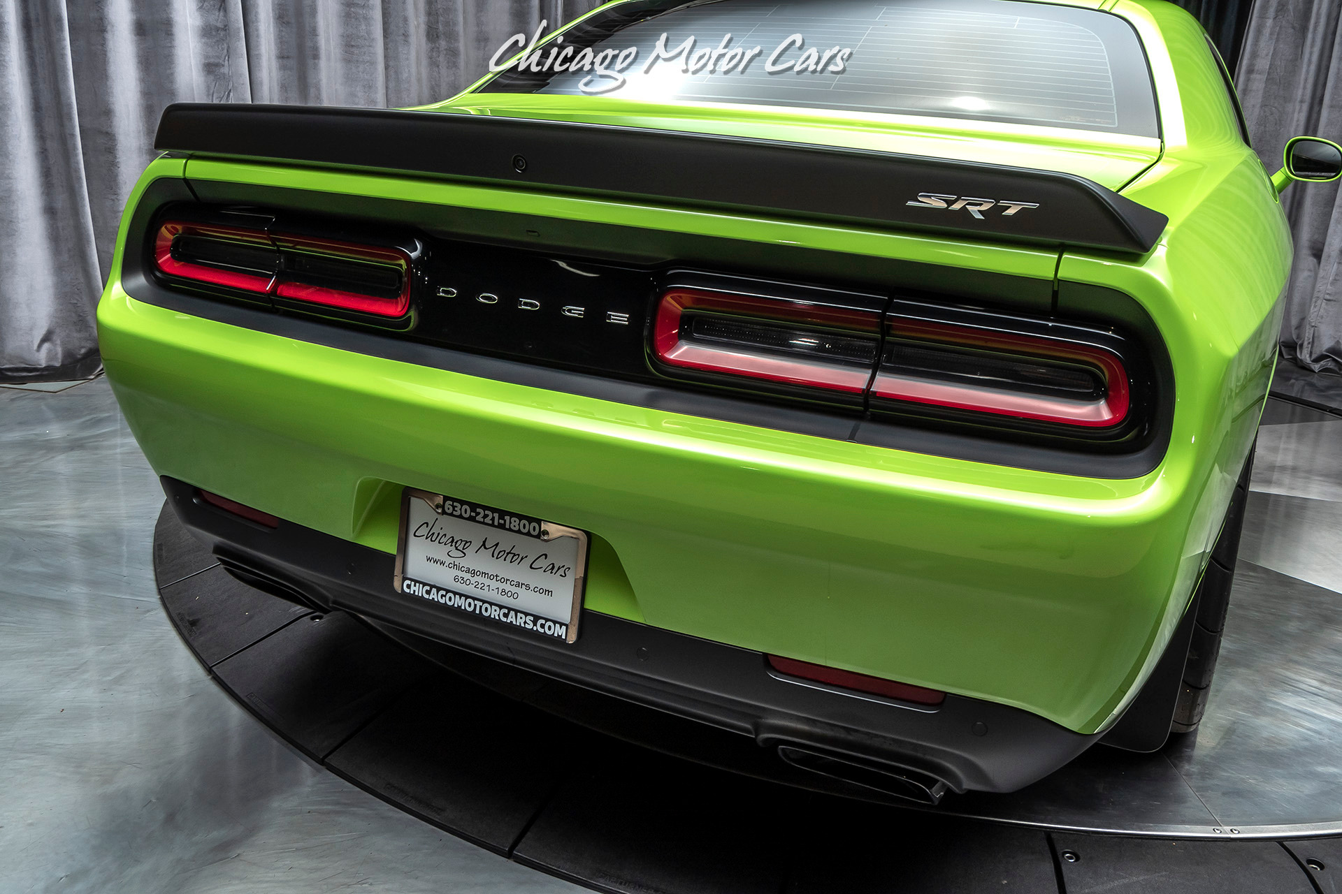 Used-2015-Dodge-Challenger-SRT-Hellcat