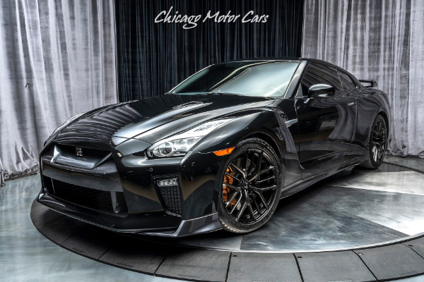 Used 2017 Nissan GT-R Premium Coupe COMPLETELY STOCK! for sale Sold at Chicago Motor Cars in West Chicago IL 60185 2