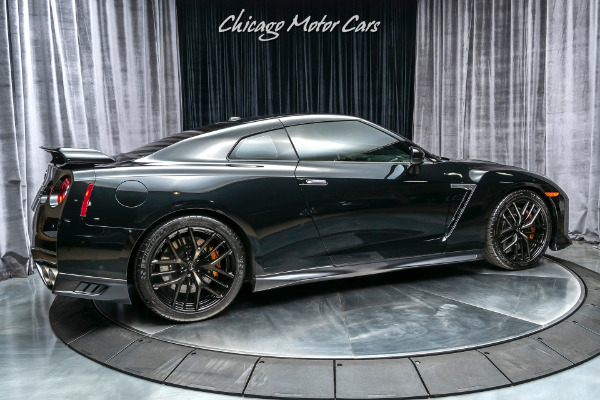 Used 2017 Nissan GT-R Premium Coupe COMPLETELY STOCK! for sale Sold at Chicago Motor Cars in West Chicago IL 60185 5