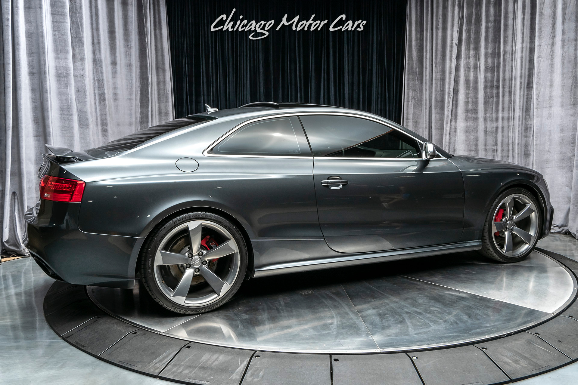 Audi rs5 quattro