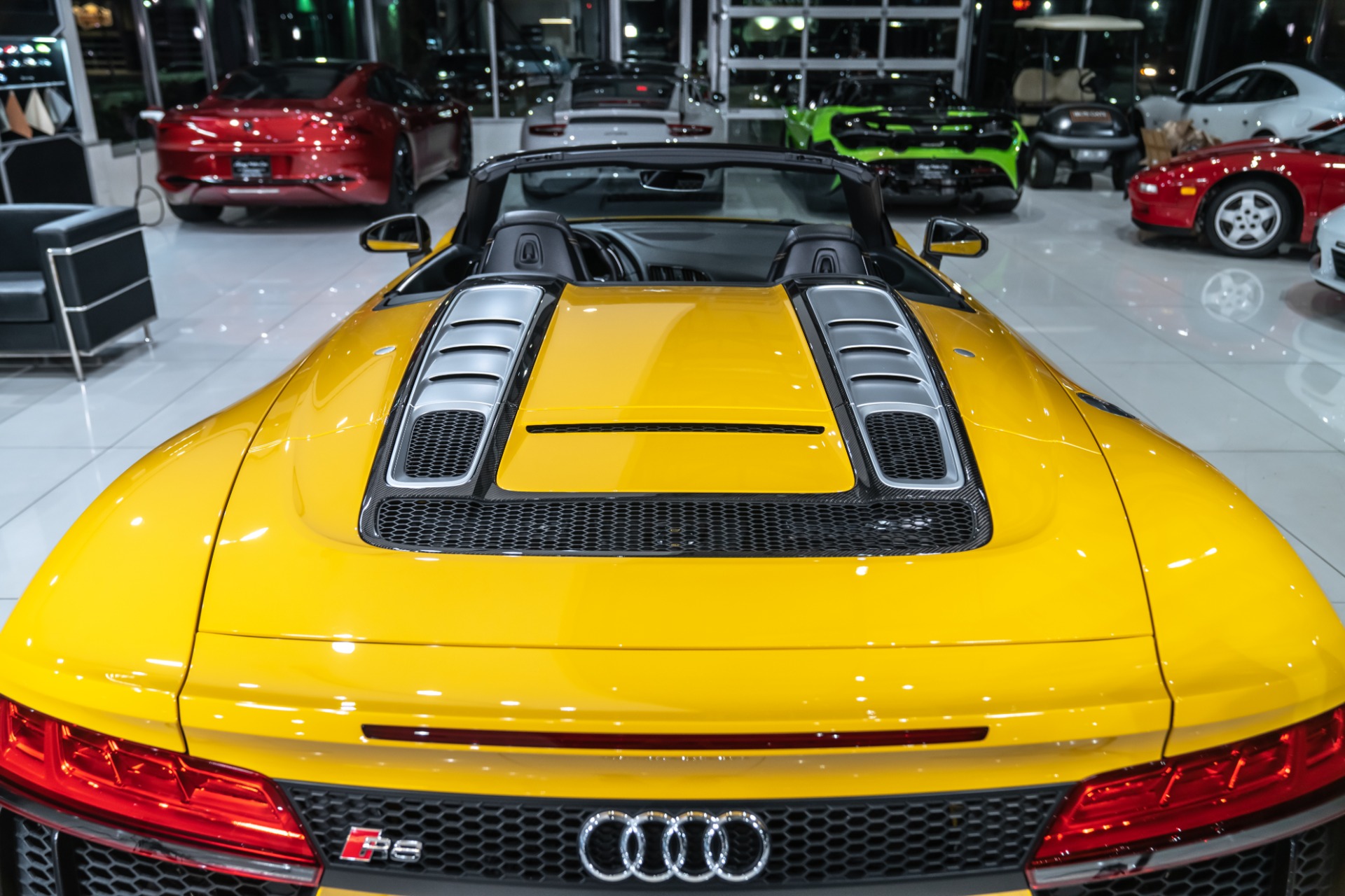 Used-2017-Audi-R8-52-quattro-V10-Spyder-Convertible-HOT-Spec-BOTH-Carbon-Packs-LOADED