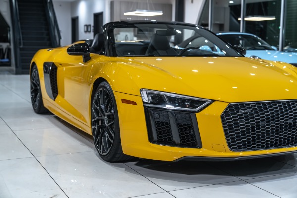 Used-2017-Audi-R8-52-quattro-V10-Spyder-Convertible-HOT-Spec-BOTH-Carbon-Packs-LOADED