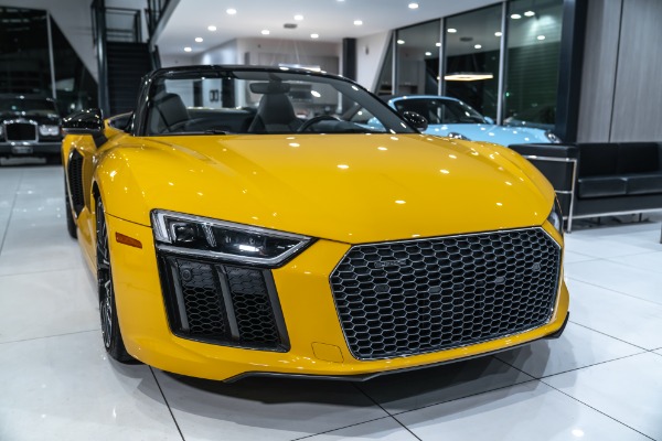 Used-2017-Audi-R8-52-quattro-V10-Spyder-Convertible-HOT-Spec-BOTH-Carbon-Packs-LOADED