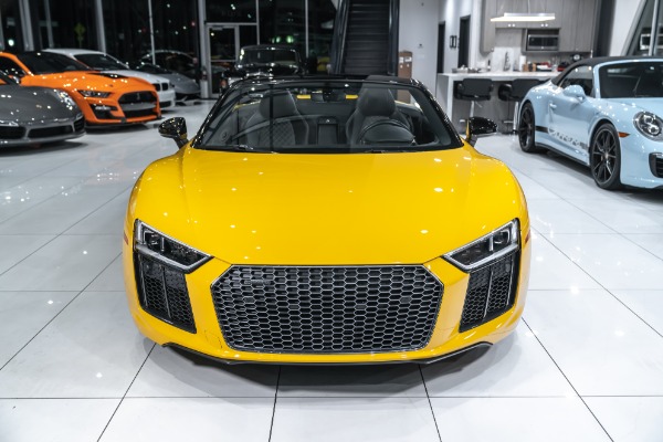 Used 2017 Audi R8 5.2 quattro V10 Spyder Convertible HOT Spec! BOTH Carbon Packs! LOADED for sale Sold at Chicago Motor Cars in West Chicago IL 60185 6