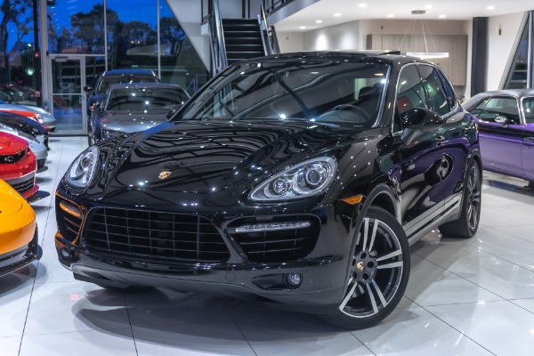 Used 2014 Porsche Cayenne Turbo SUV for sale Sold at Chicago Motor Cars in West Chicago IL 60185 3