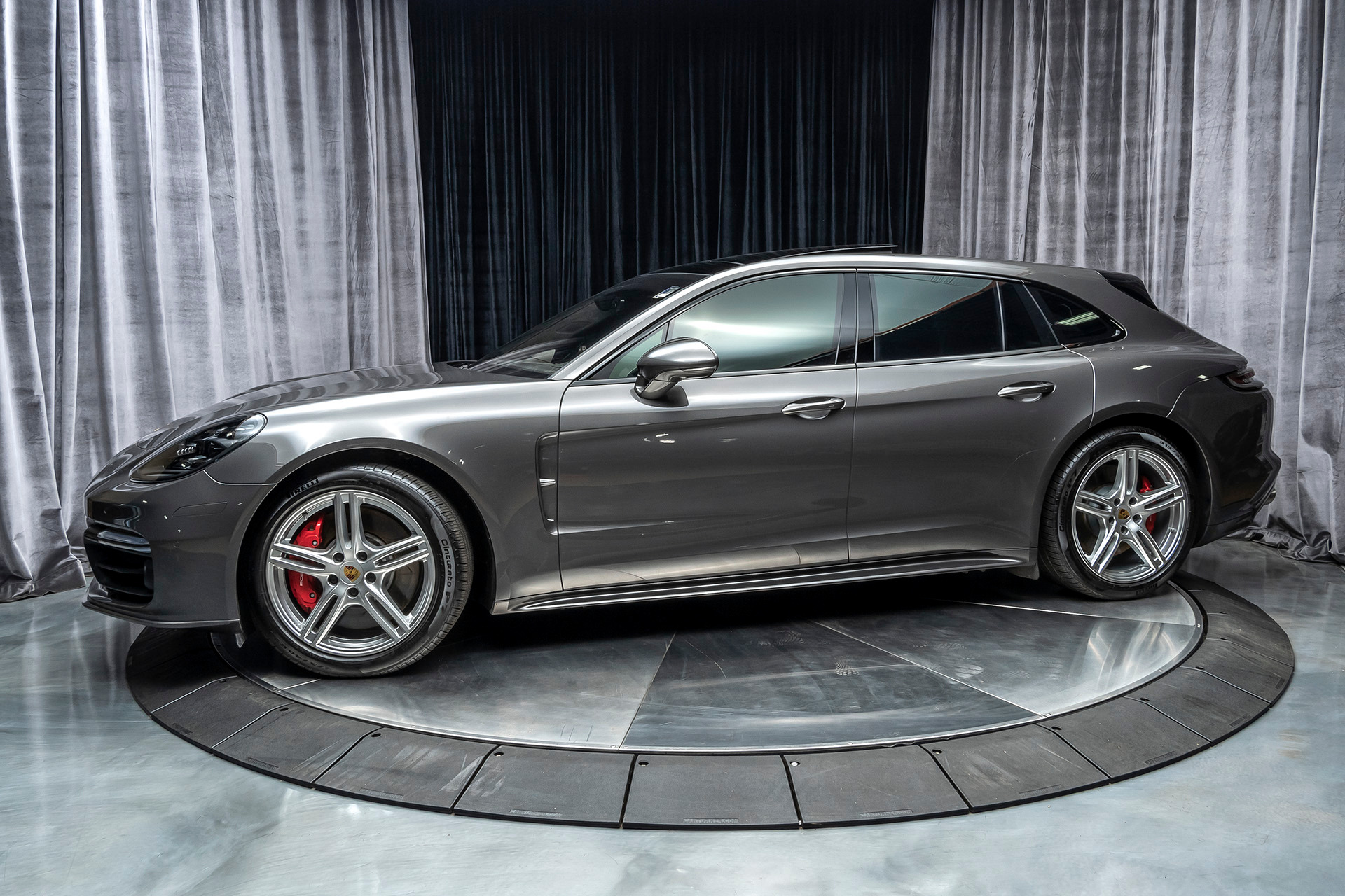 Used 2018 Porsche Panamera Turbo Sport Turismo MSRP $205k+ for sale Sold at Chicago Motor Cars in West Chicago IL 60185 1