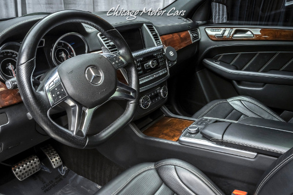 Used-2012-Mercedes-Benz-ML63-AMG-4MATIC-SUV-REAR-SEAT-ENTERTAINMENT