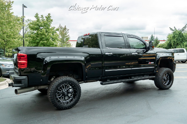 Used 2019 Chevrolet Silverado 2500HD LTZ DURAMAX PLUS PACKAGE + 6.6L TURBO 8-CYLINDER DIESEL ENGINE! for sale Sold at Chicago Motor Cars in West Chicago IL 60185 5