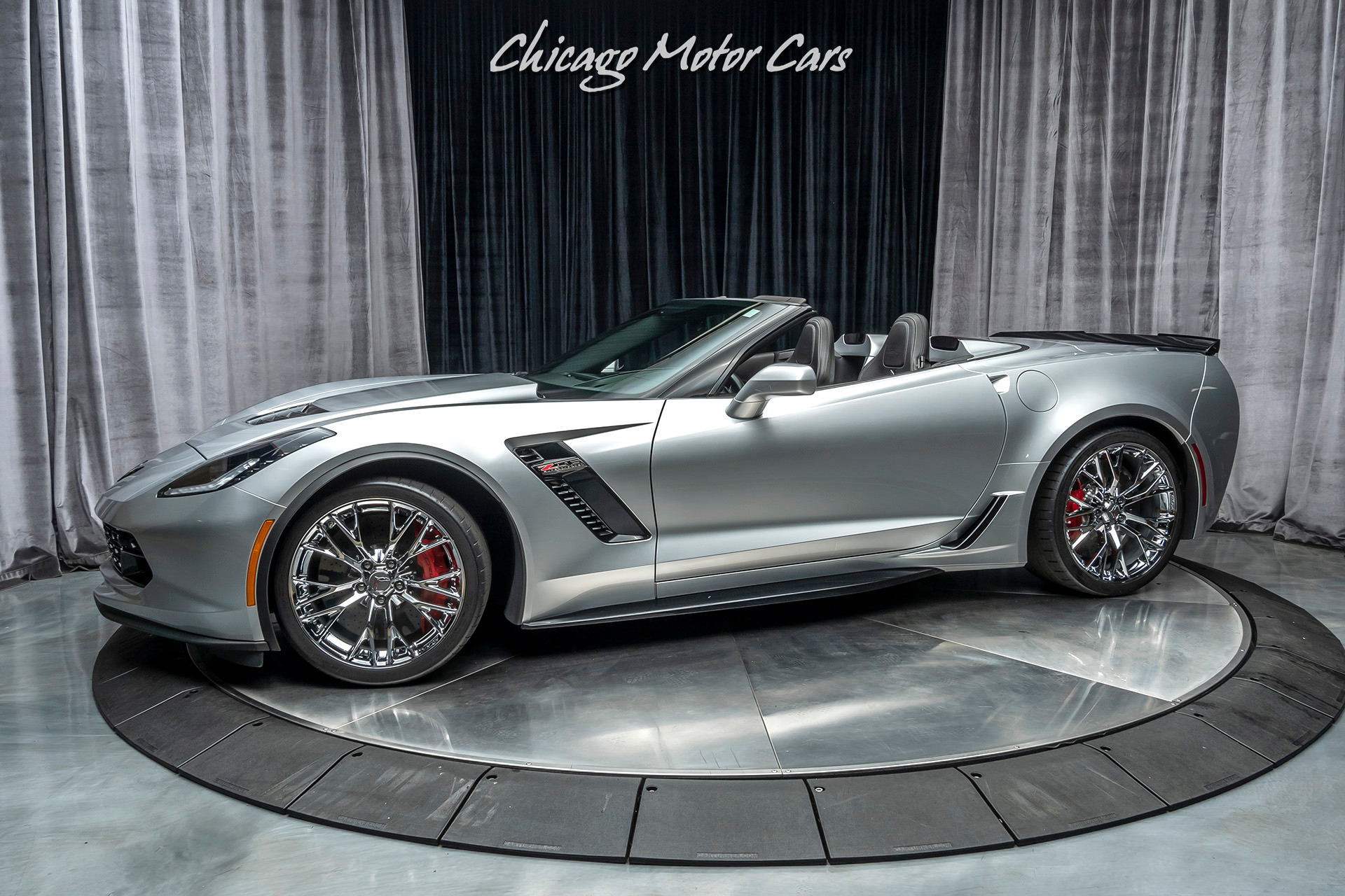 Used 2017 Chevrolet Corvette Z06 2LZ Corvette Z06 2LZ Convertible MSRP $102K+ Carbon Ceramic Brakes! for sale Sold at Chicago Motor Cars in West Chicago IL 60185 1