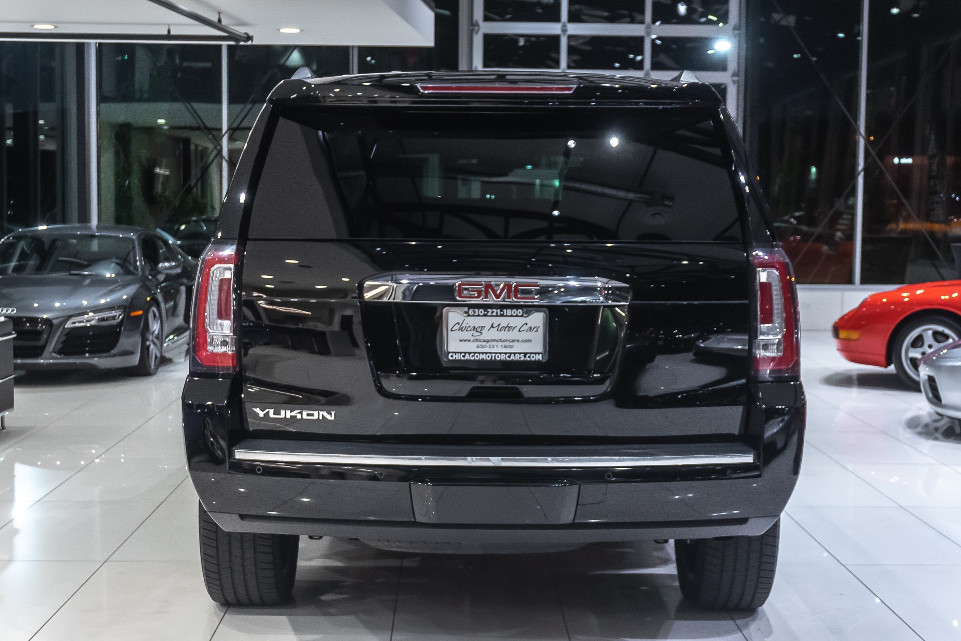 Used-2017-GMC-Yukon-SLT