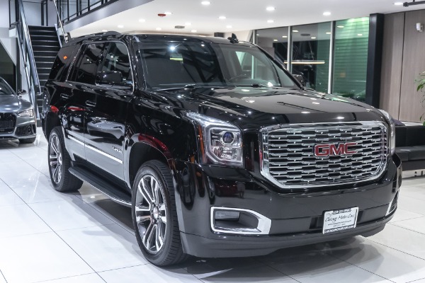 Used 2017 GMC Yukon SLT for sale Sold at Chicago Motor Cars in West Chicago IL 60185 5