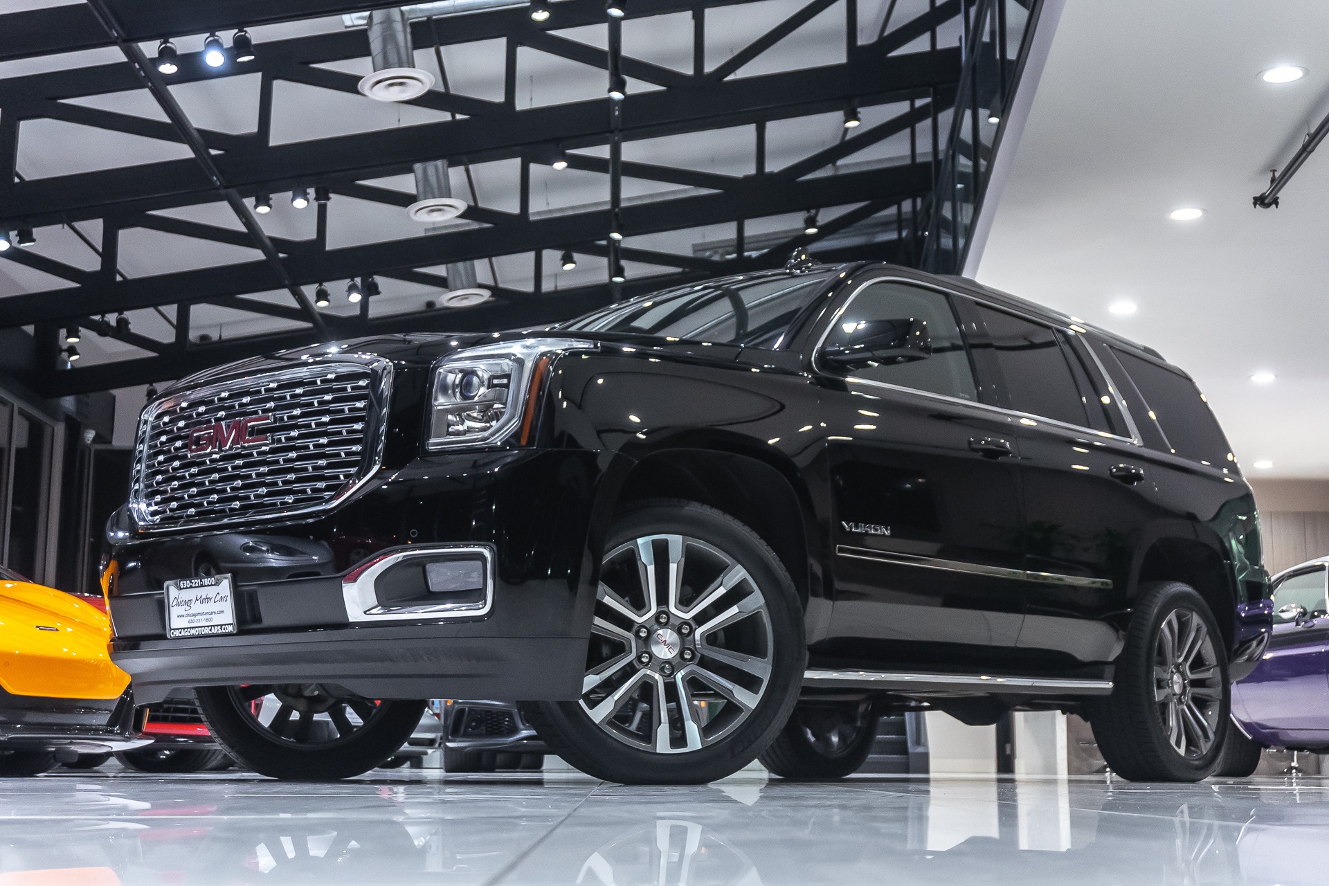 Used-2017-GMC-Yukon-SLT