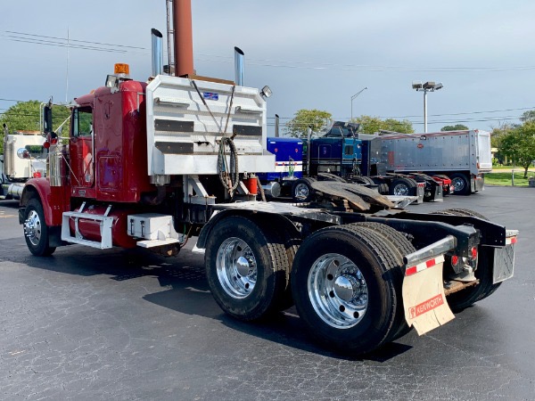 Used 2001 FREIGHTLINER FLD120 for sale Sold at Chicago Motor Cars in West Chicago IL 60185 6