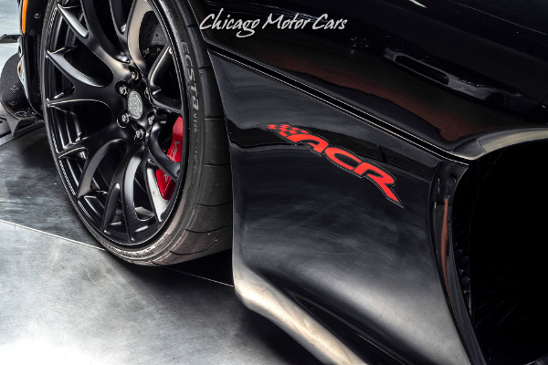 Used-2016-Dodge-Viper-Viper-ACR-Coupe-EXTREME-AERO-PACKAGE