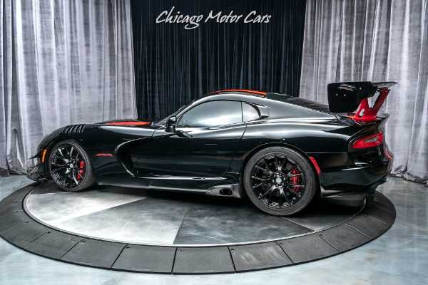 Used 2016 Dodge Viper Viper ACR Coupe EXTREME AERO PACKAGE! for sale Sold at Chicago Motor Cars in West Chicago IL 60185 3