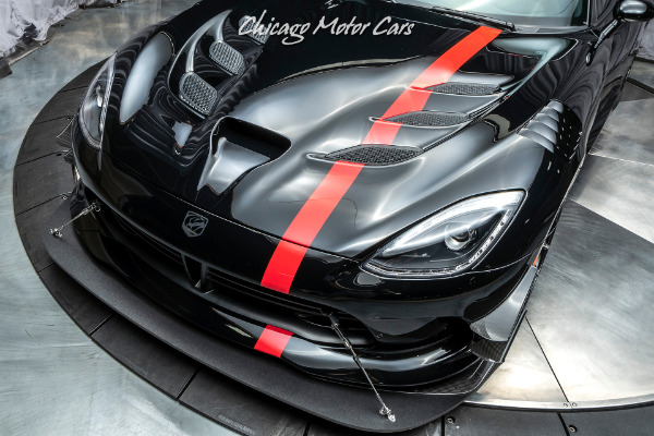 Used-2016-Dodge-Viper-Viper-ACR-Coupe-EXTREME-AERO-PACKAGE