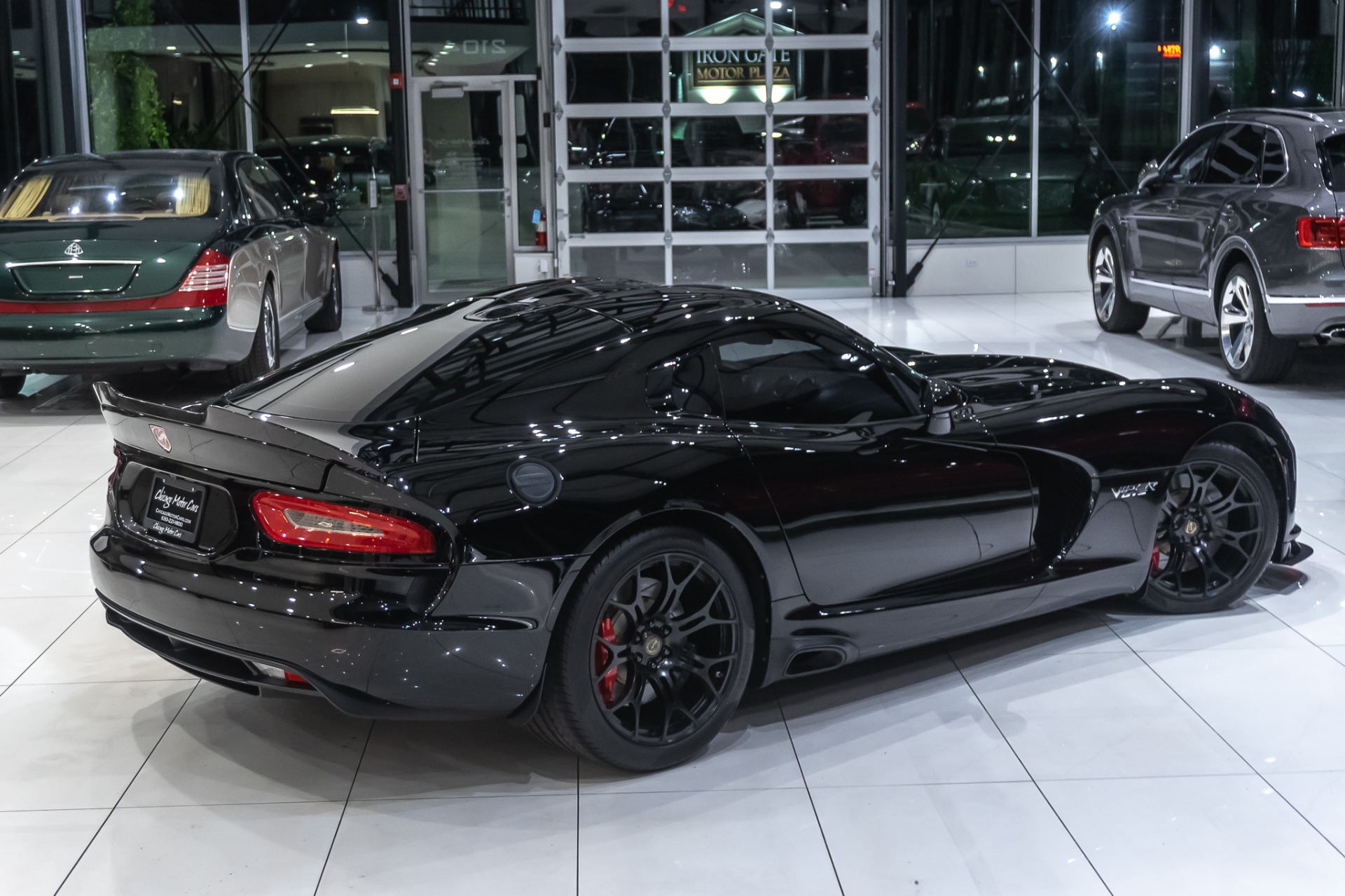 Used-2014-Dodge-SRT-Viper-GTS-Coupe-ADVANCED-CARBON-FIBER-AERO-PACKAGE