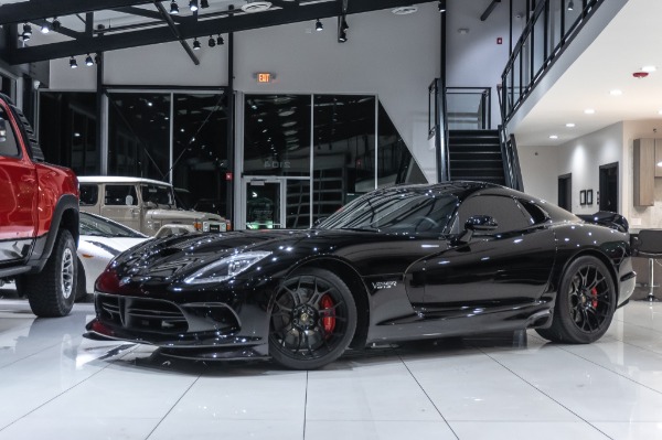 Used 2014 Dodge SRT Viper GTS Coupe ADVANCED CARBON FIBER AERO PACKAGE! for sale Sold at Chicago Motor Cars in West Chicago IL 60185 2