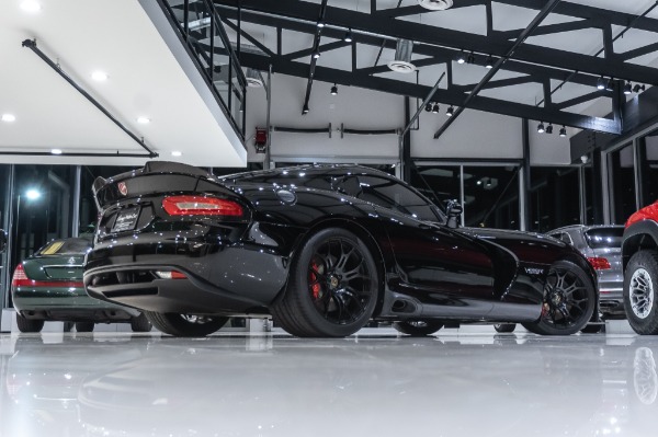 Used-2014-Dodge-SRT-Viper-GTS-Coupe-ADVANCED-CARBON-FIBER-AERO-PACKAGE