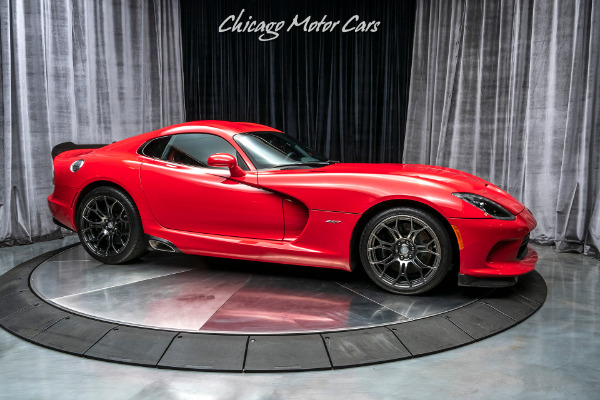 Used 2014 Dodge SRT Viper Coupe AMAZING SPEC! ADVANCED AERODYNAMICS PACKAGE! for sale Sold at Chicago Motor Cars in West Chicago IL 60185 6