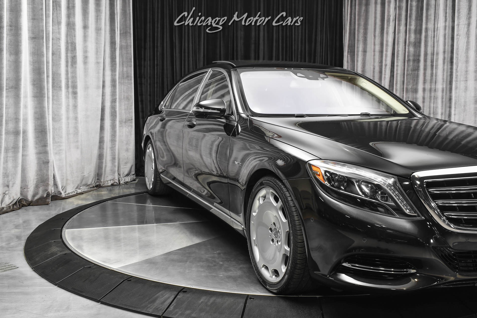 Used-2016-Mercedes-Benz-S600-Maybach-Sedan-Magic-Sky-Control-STUNNING-Color-Combo-HIGH-MSRP