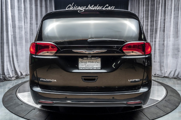 Used 2017 Chrysler Pacifica Limited Mini-Van MSRP $44K+ ONE OWNER! LOW MILES! for sale Sold at Chicago Motor Cars in West Chicago IL 60185 4