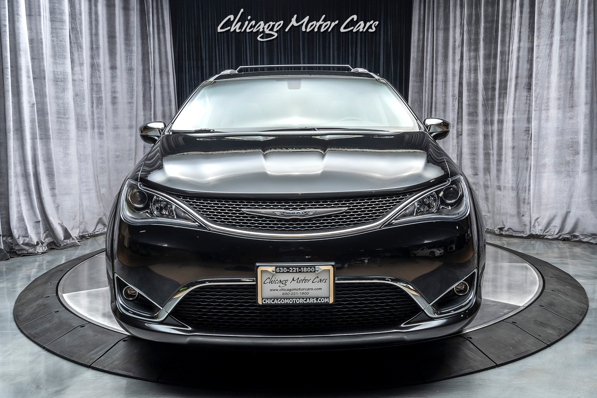 Used-2017-Chrysler-Pacifica-Limited-Mini-Van-MSRP-44K-ONE-OWNER-LOW-MILES