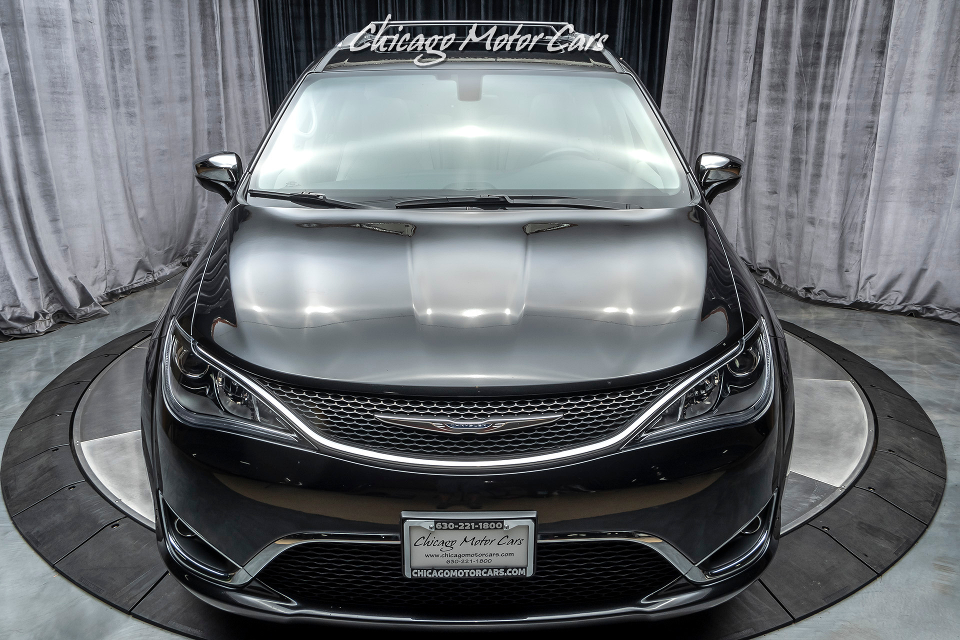 Used-2017-Chrysler-Pacifica-Limited-Mini-Van-MSRP-44K-ONE-OWNER-LOW-MILES