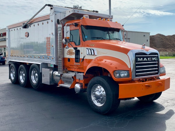 Used 2014 MACK GU713 Dump Truck for sale Sold at Chicago Motor Cars in West Chicago IL 60185 3