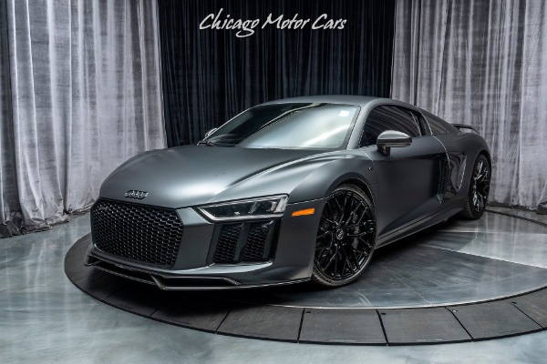 Used 2017 Audi R8 V10 Plus quattro S tronic Coupe MSRP $210K+ FACTORY MATTE PAINT! for sale Sold at Chicago Motor Cars in West Chicago IL 60185 2