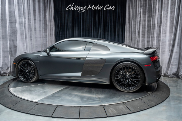 Used 2017 Audi R8 V10 Plus quattro S tronic Coupe MSRP $210K+ FACTORY MATTE PAINT! for sale Sold at Chicago Motor Cars in West Chicago IL 60185 3